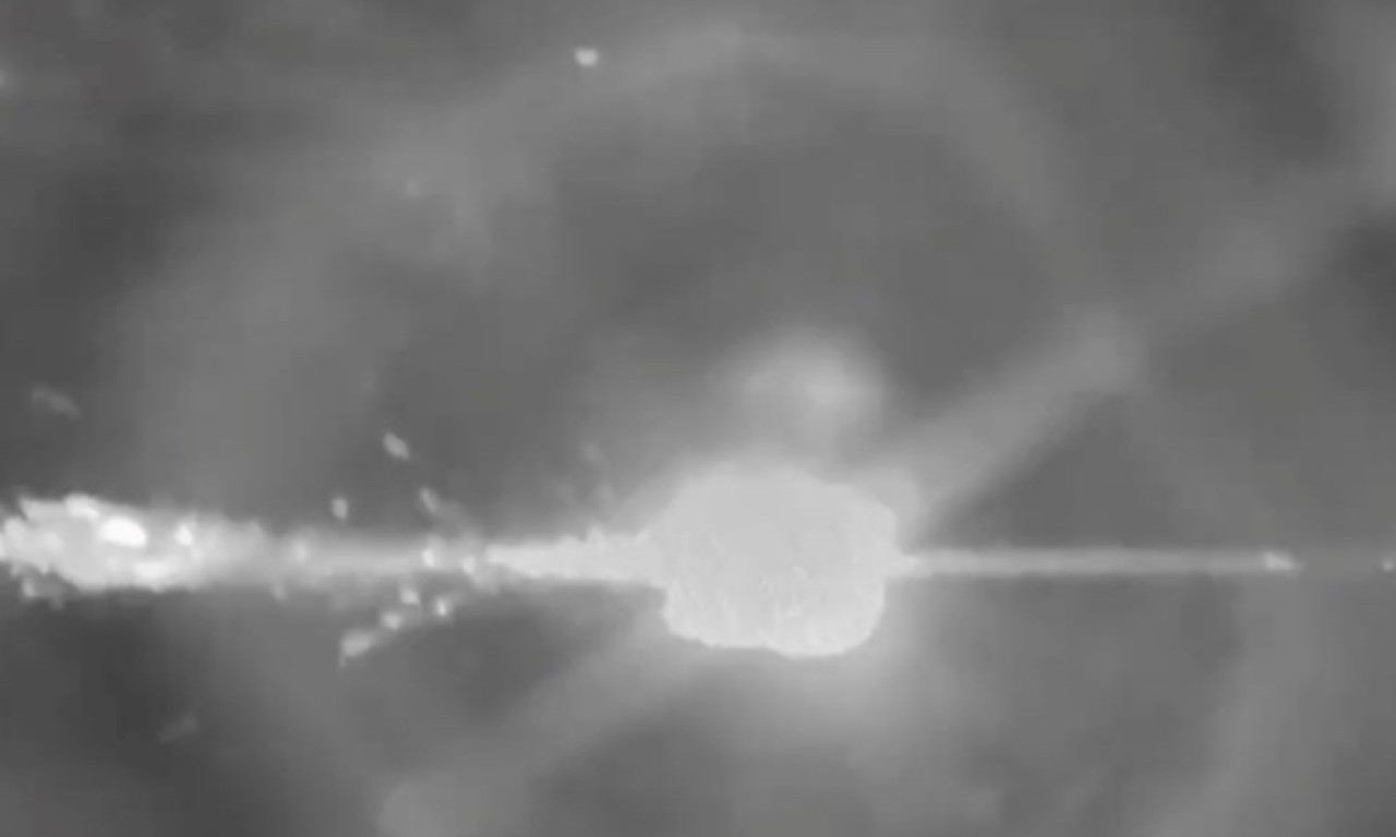 VATRENA BUKTINJA NA NEBU! Britanski avioni oborili iranske dronove iznad Jordana, pogledajte stravične snimke (VIDEO)