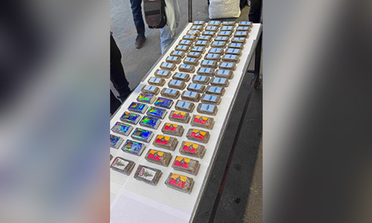 TURČIN "PAO" U SRBIJI ZBOG 7 KILOGRAMA HAŠIŠA U rezervnom točku paketići, uhvaćen na Horgošu (FOTO)