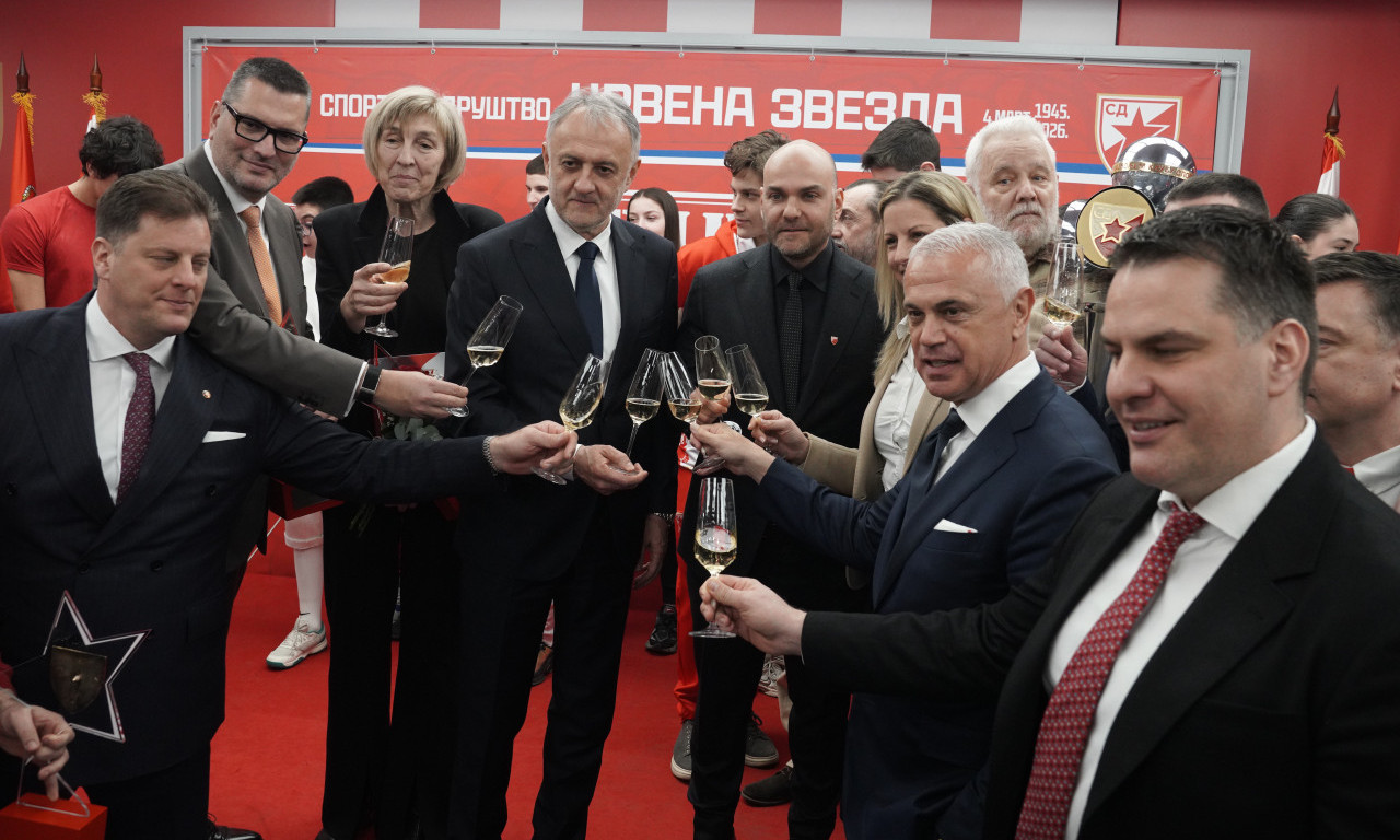 OVAKO JE ZVEZDA PROSLAVILA 81. ROĐENDAN: Terzićev emotivan govor oduševio prisutne, dao i obećanje Delijama (FOTO)