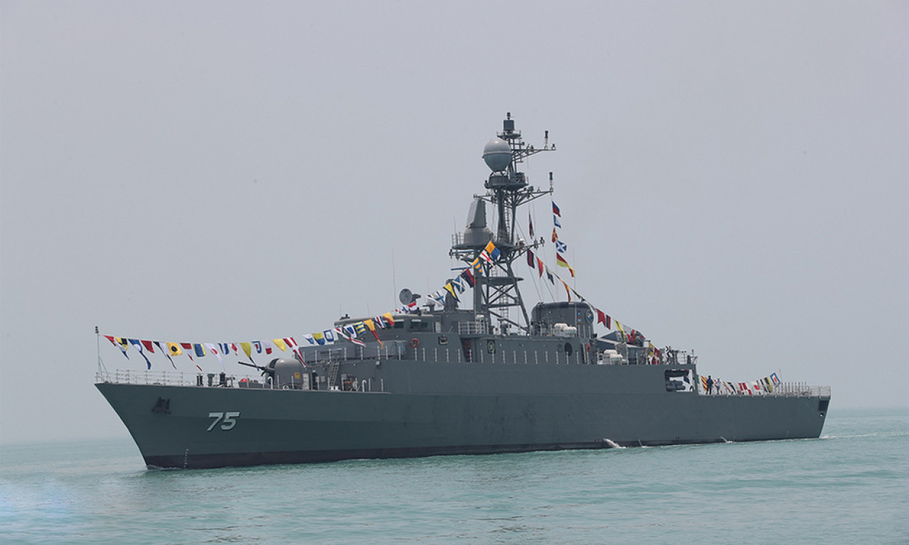 OVAKO JE POTOPLJEN IRANSKI BROD "IRIS DENA" Mislili su da su bezbedni u međunarodnim vodama... (FOTO+VIDEO)