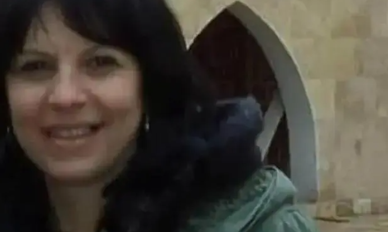 BRAČNI PAR PRONAĐEN MRTAV U PORODIČNOJ KUĆI: Brat zatekao jeziv prizor, stravičan zločin zavio Belu Palanku u crno (FOTO)