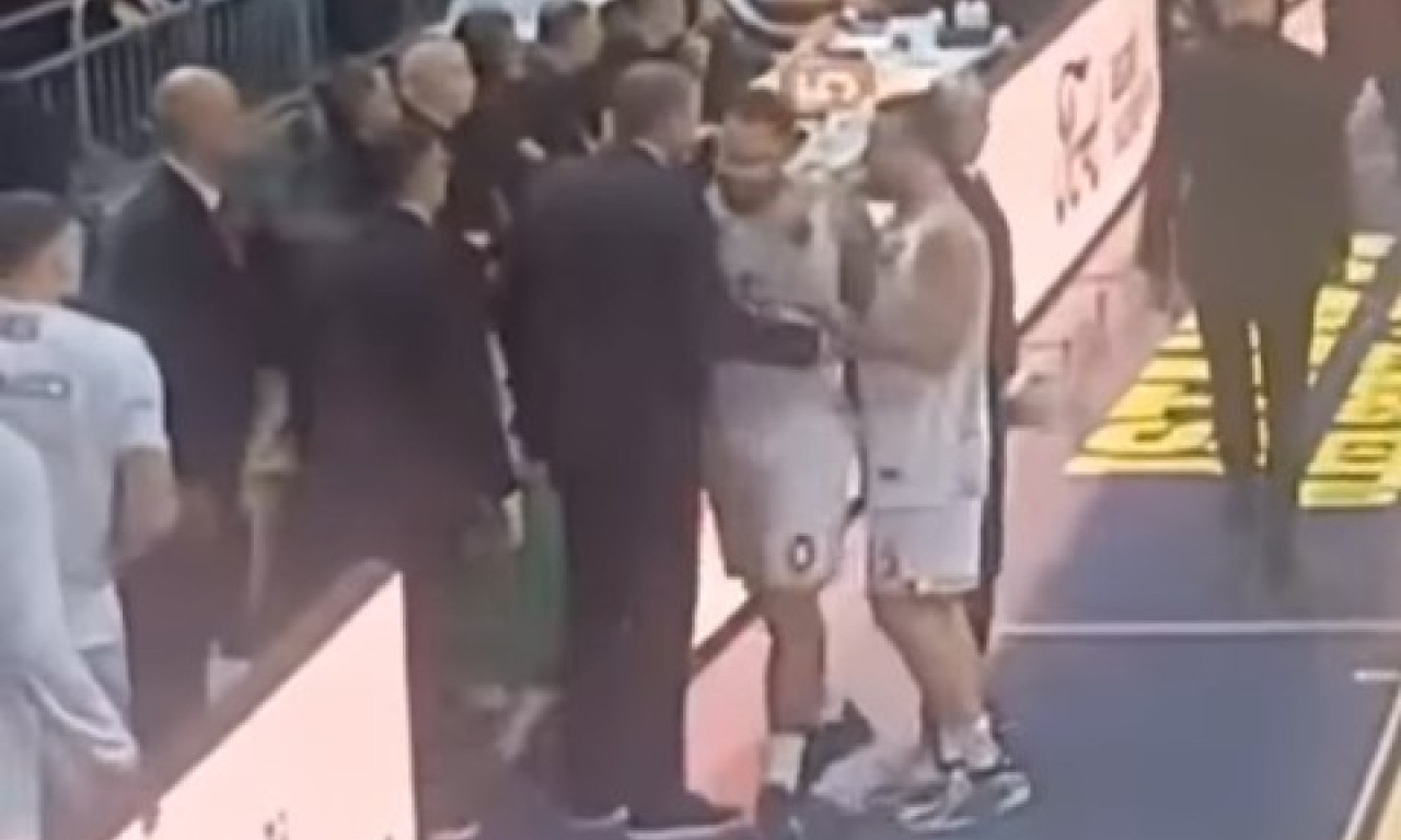 FAJT MEĐU SAIGRAČIMA U MONAKU! Ružne scene na kraju utakmice Evrolige, evo šta se dogodilo (VIDEO)
