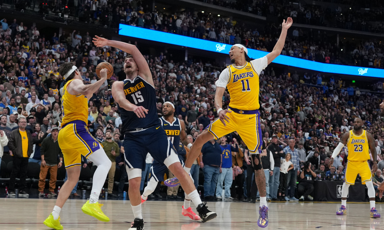 SVI PRIČAJU O OVOM KOŠU! Jokić uzeo loptu kada se sve lomilo, a ono što je uradio Dončiću obići će planetu (VIDEO)