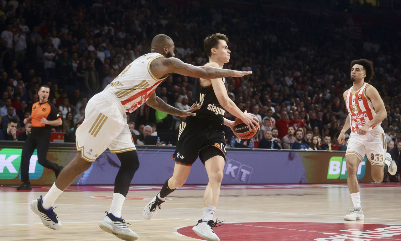 ATOMSKA KOŠARKA U ARENI, OBRADOVIĆ PROTIV PEŠIĆA! Zvezda "prelomila" Bajern i želi pobedu! (FOTO)