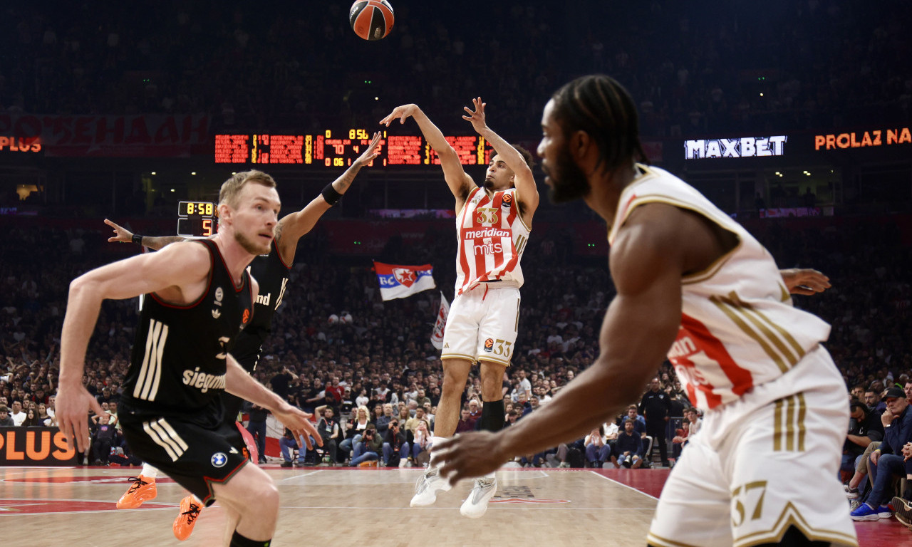 ZVEZDA IZGUBILA OD BAJERNA! Pešić dobio ovacije u Areni i nadmudrio Obradovića za još jednu pobedu (FOTO)