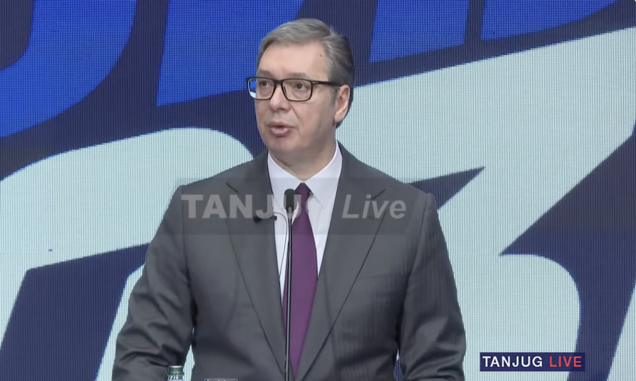 VUČIĆ PREDSTAVLJA NACIONALNU STRATEGIJU "SRBIJA 2030" Predsednik govori o problemima sa kojima se suočavamo (VIDEO)
