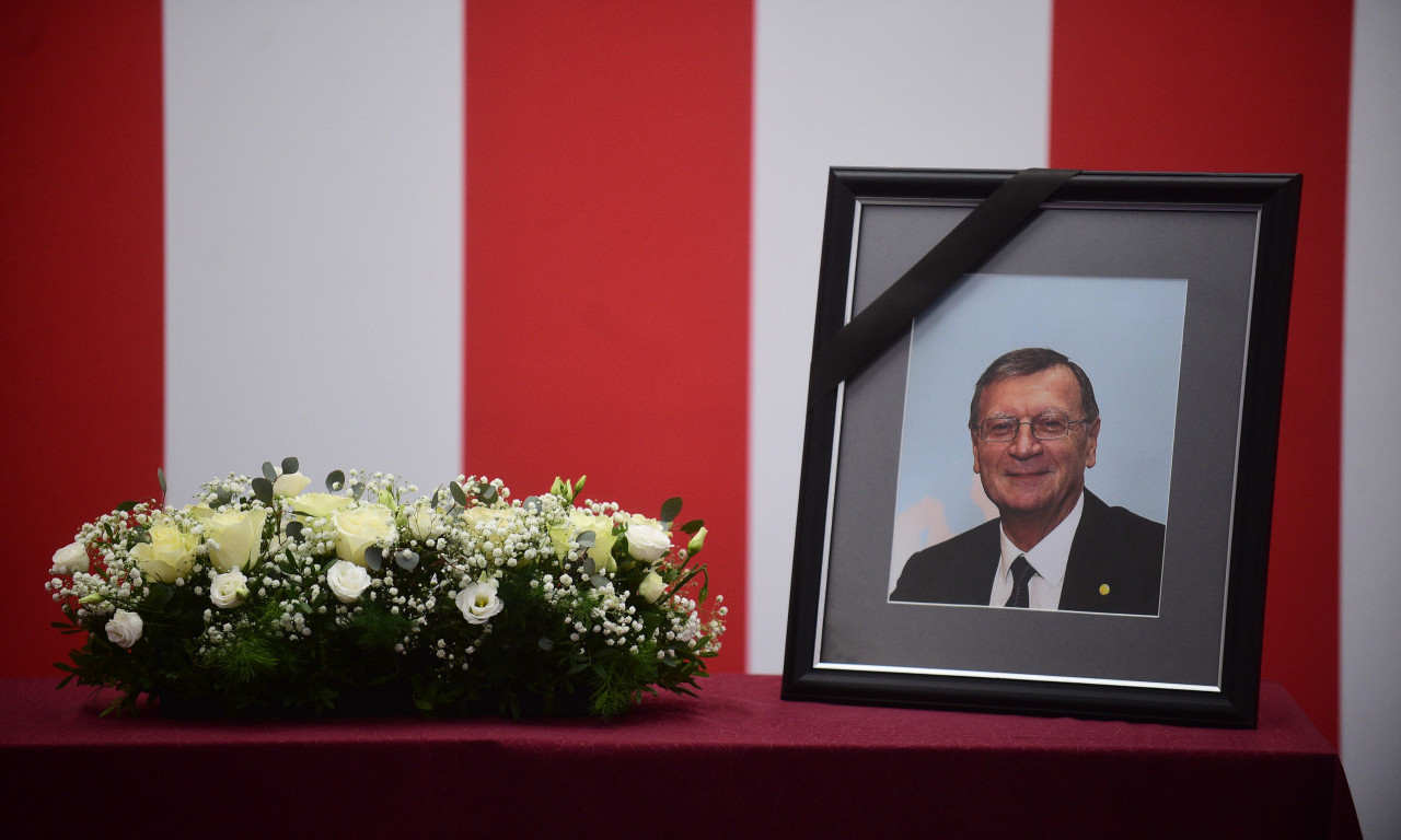 ODRŽANA KOMEMORACIJA ALEKSANDRU BORIČIĆU! Suze na stadionu Rajko Mitić (FOTO/VIDEO)