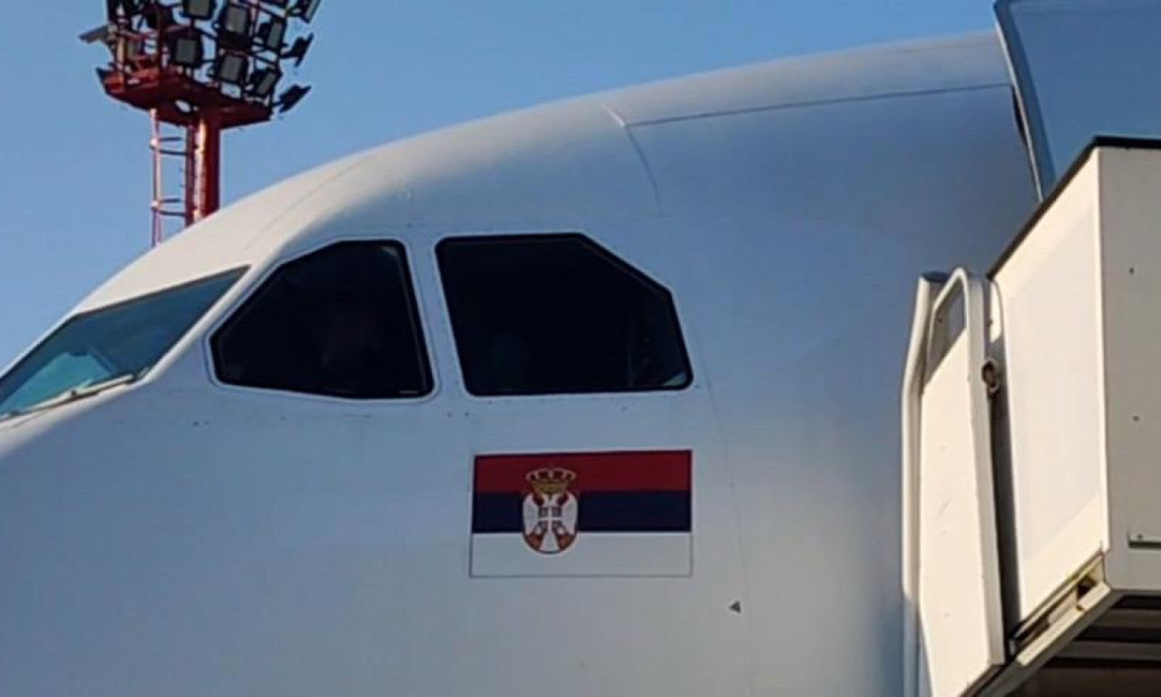 AVION ER SRBIJE SLETEO U DUBAI! Evo kada će vratiti više stotina srpskih državljana u Beograd (VIDEO)