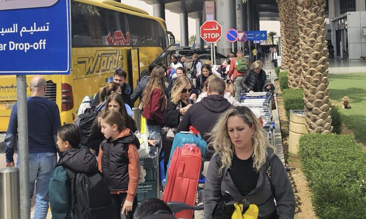 PRVI AVON ER SRBIJE SLETEO U RIJAD Ovako su naši građani evakuisani iz ratne zone (VIDEO)