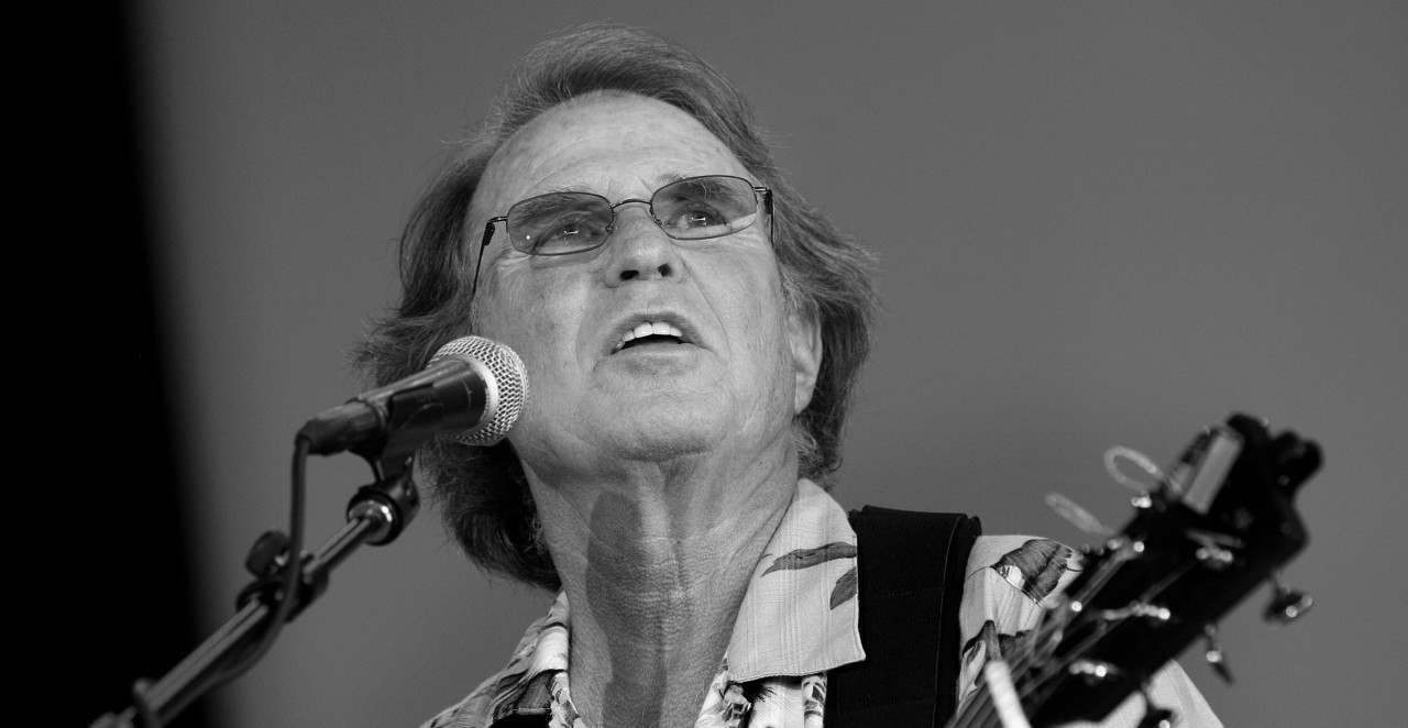 UMRLA VELIKA ROK ZVEZDA Iza sebe je ostavio stotine pesama, da li znate neku od ovih?