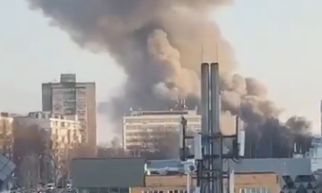 RAZORNI NAPAD NATO RAKETAMA NA RUSIJU Ukrajina tvrdi da je pogodila važnu rusku fabriku, ima mrtvih (VIDEO)