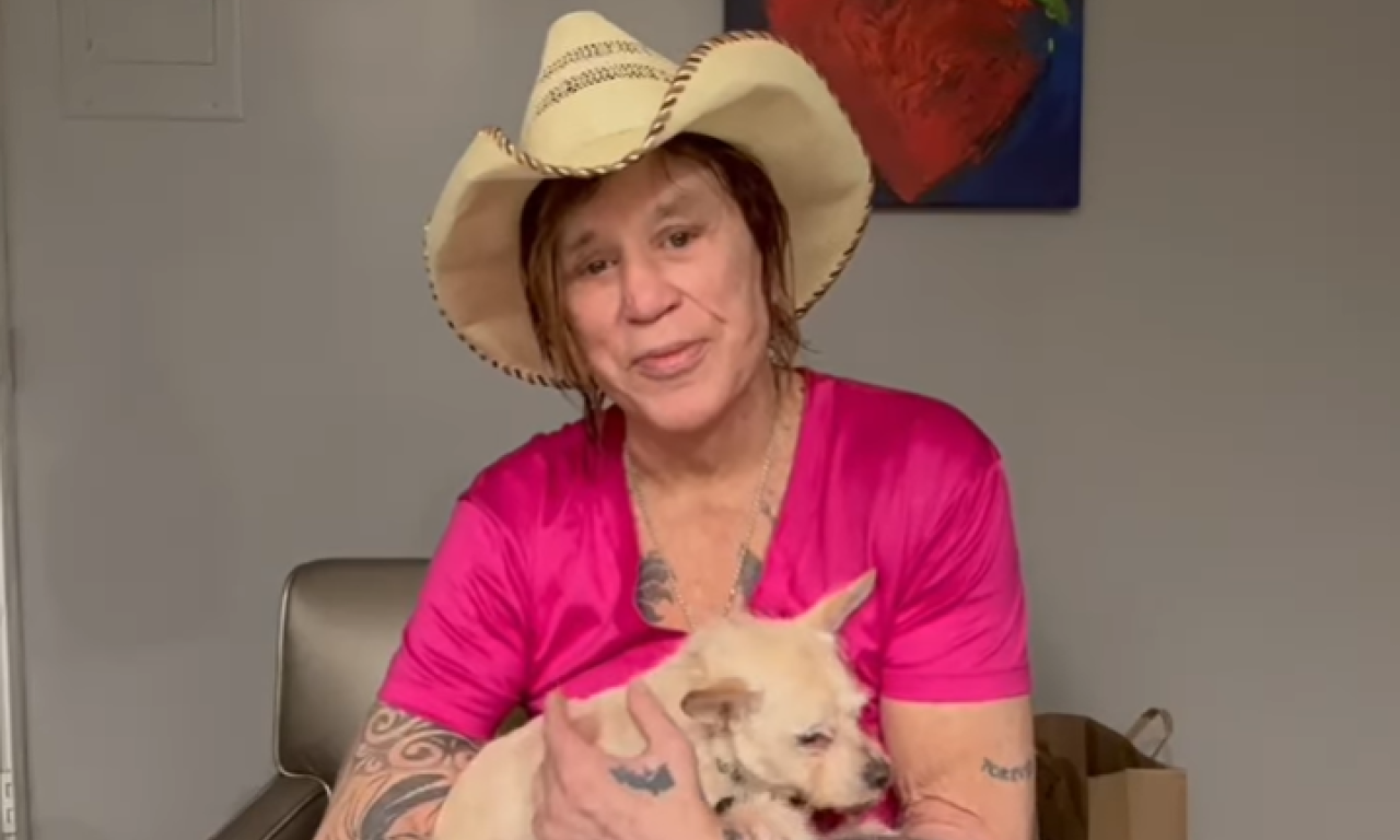 KAO TUŽNA TETKA Miki Rurk ostao dužan pa ostao na ulici