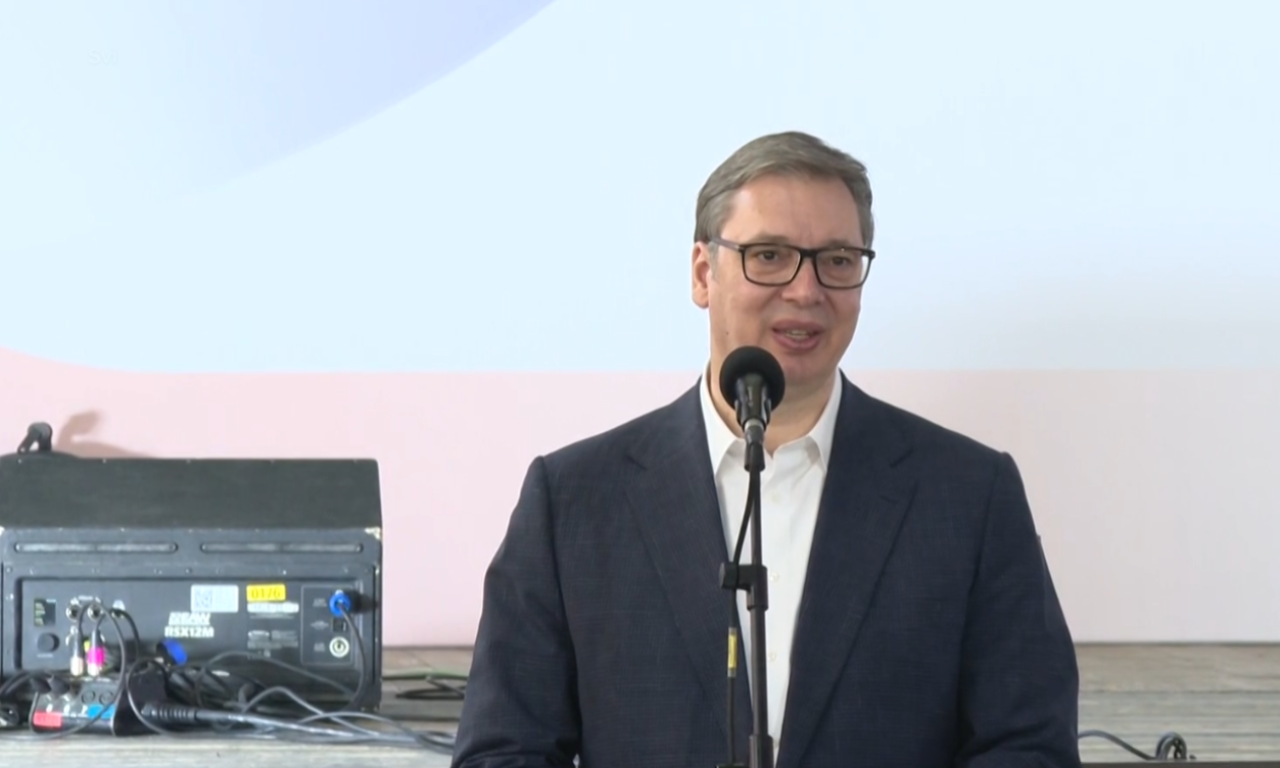 "REZERVOARI SU PUNI DO ČEPA" Vučić otkrio kakva je situacija sa energentima u Srbiji