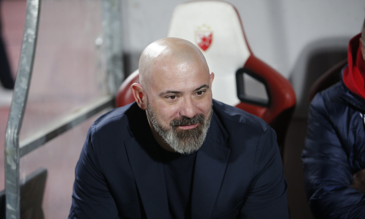 STANKOVIĆ ZADOVOLJAN POSLE POBEDE: Zasluženo smo slavili, iz utakmice u utakmicu rastemo