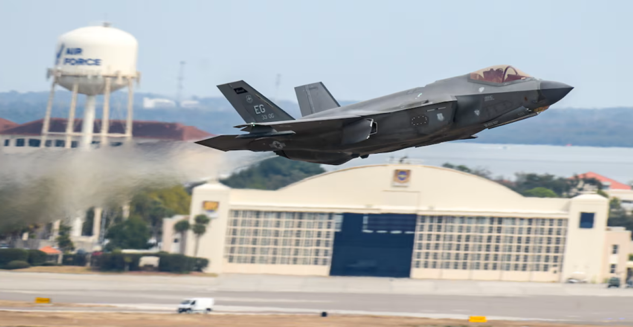 IMA MRTVIH! Pucnjava u američkoj vojnoj bazi - isplivao prvi snimak sa lica mesta (VIDEO)