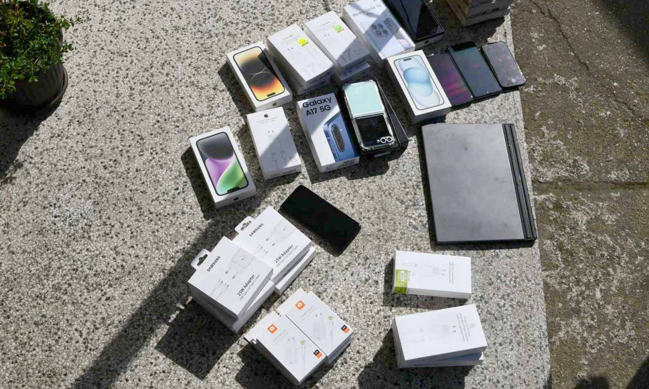 VELIKA AKCIJA POLICIJE Zaplenjena bela tehnika i telefoni vredni 920.000 dinara (FOTO)