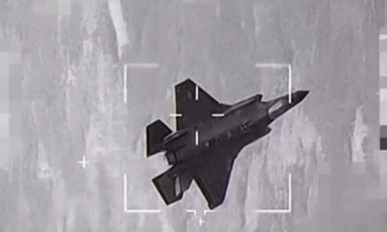 GUBITAK ZA SAD - RAKETA POGAĐA NEVIDLJIVI F-35: Iran objavio snimak na kome se navodno vidi udar projektila (VIDEO)