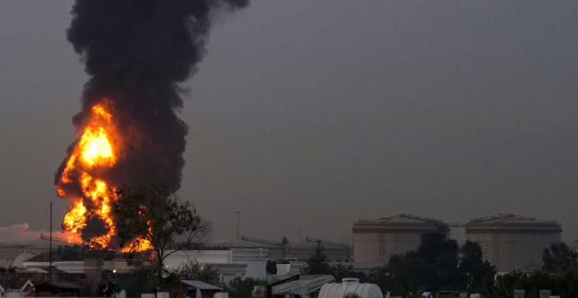 SVET NA IVICI NUKLEARNE KATASTROFE! Iran pod žestokim udarom, rakete eksplodirale pored reaktora