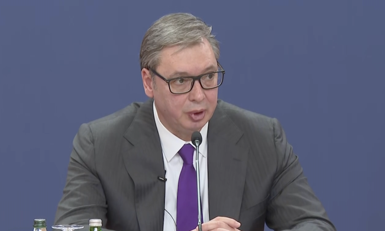 VUČIĆEVA PORUKA ODJEKNULA! Predsednik čestitao Pesah rabinu Asielu i jevrejskoj zajednici u Srbiji