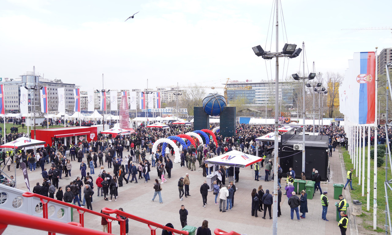 OGLASIO SE MUP SRBIJE POVODOM DANAŠNJEG SKUPA U ARENI Okupljanje protiče mirno, bez incidenata...učestvuje oko 70.000 građana