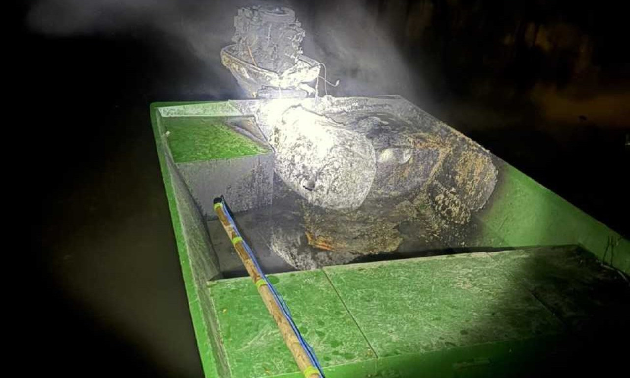 POTERA NA SKADARSKOM JEZERU: Zapalili čamac i dali se u beg, ono što je policija našla je nezamislivo (FOTO)