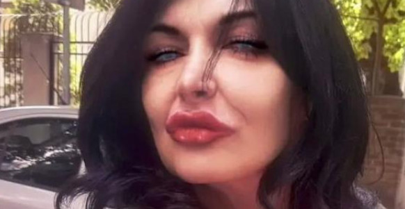 STELA JE IMALA TEŽAK ŽIVOT, UBILE JE PORODIČNE TRAGEDIJE Žena čije je telo nađeno u ventilacionom otvoru preživela 2 nesreće, pevačica otkriva kakva je ona bila...