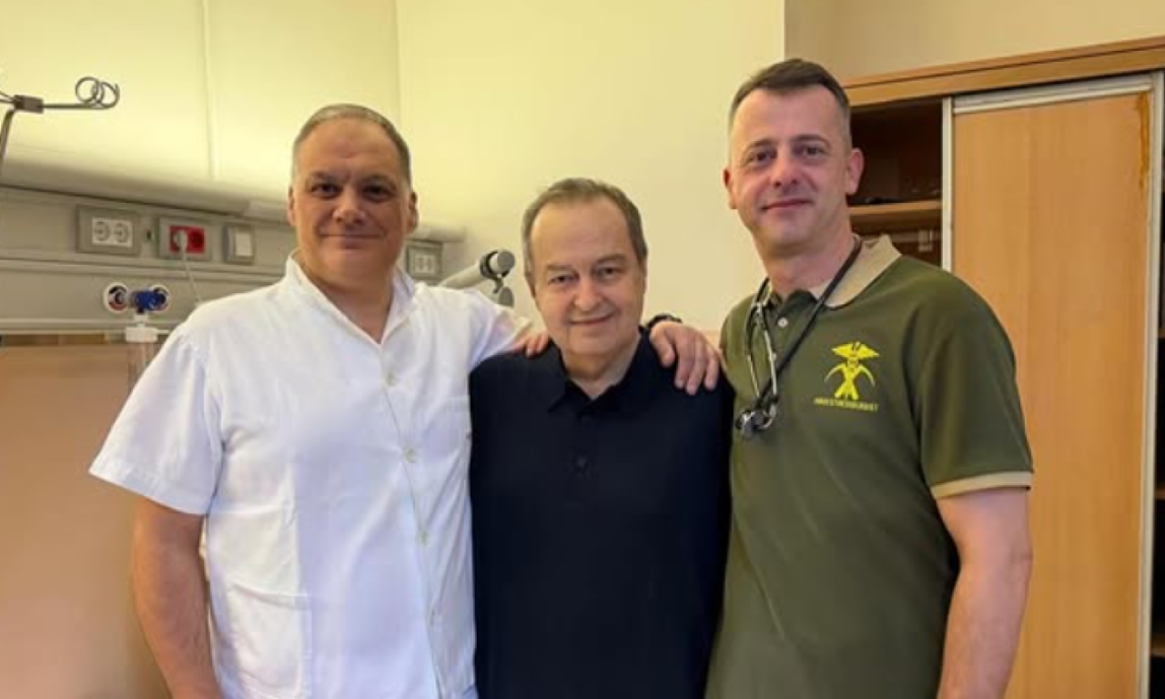 BIO SAM IZMEĐU ŽIVOTA I SMRTI Dačić objavio fotografiju iz bolnice: "Nisam znao da mi to može biti poslednje popodne" (FOTO)