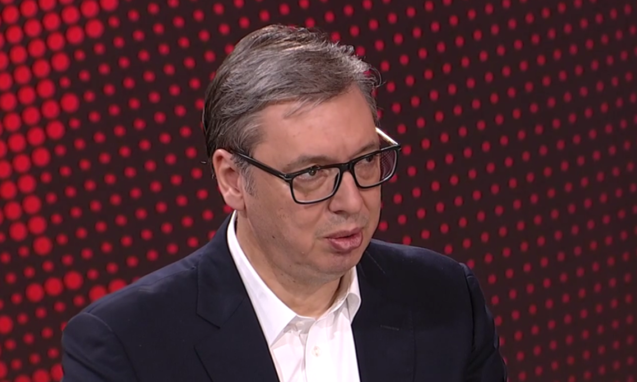 HRVATI NISU USPELI DA NAM ZAUSTAVE PROTOK NAFTE Vučić: "MOL i Gasprom će rešiti situaciju"