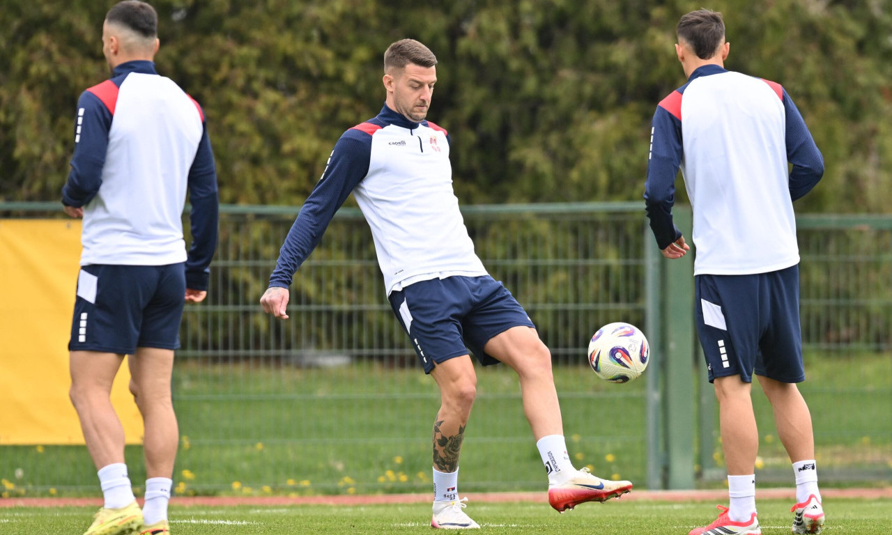 OVAKO JE IZGLEDAO POSLEDNJI TRENING ORLOVA PRED ŠPANIJU: Pogledajte kako Paunović sprema momke za šampiona Evrope (VIDEO)