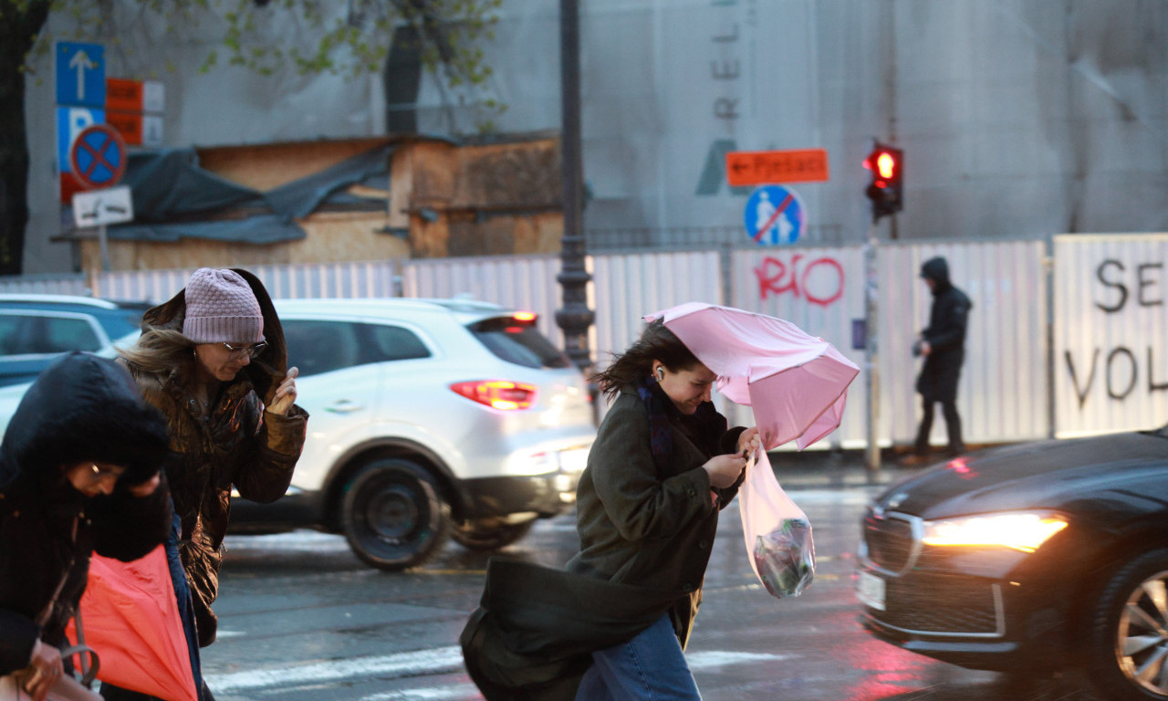SPREMITE ZIMSKE JAKNE I KIŠOBRANE ZA VIKEND Pljuštaće i u Beogradu, na planinama sneg - evo kakvo je vreme pred nama