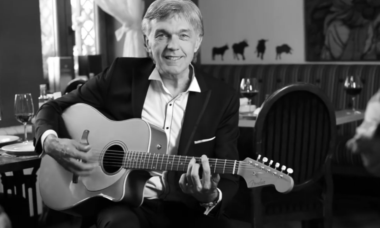 UMRO MIKAN KOZOMORA: Odlazak legende koja je obeležila generacije