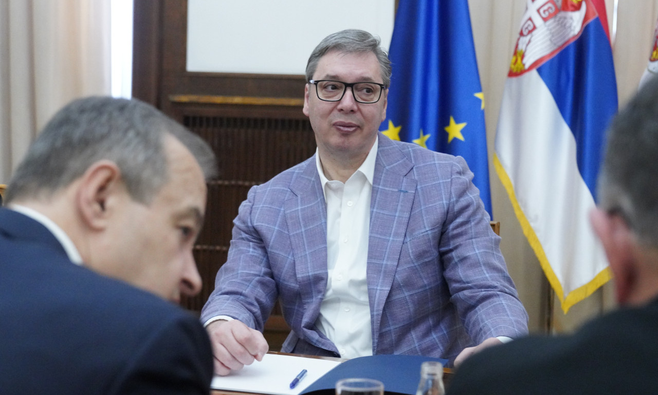 VUČIĆ NASTAVIO KONSULTACIJE SA STRANKAMA: U Predsedništvo Ivica Dačić i predstavnici SPS