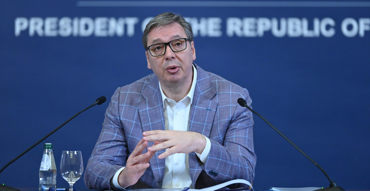 VUČIĆ SA IZASLANIKOM EU ZA DIJALOG BEOGRADA I PRIŠTINE Danas niz važnih sastanaka