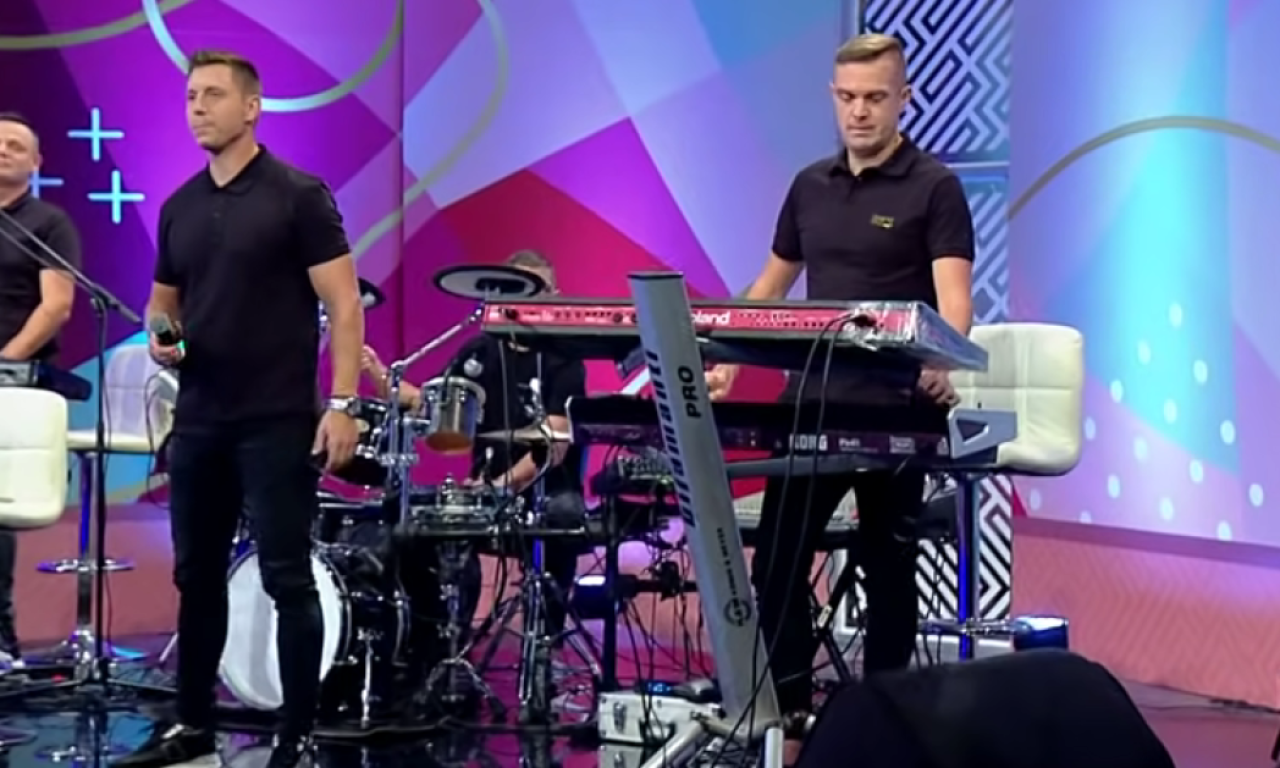 DEJAN NASLEDIO BEND OD KOMŠIJA Evo gde najčešće sviraju i kakav jubilej slave ove godine