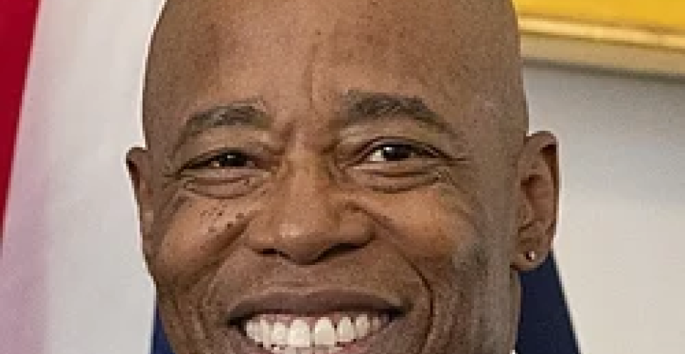 ANADOLIJA: Bivši gradonačelnik Njujorka dobio državljanstvo Albanije