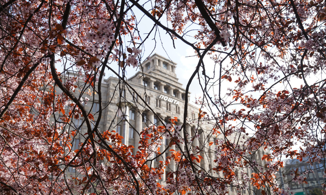 TOKOM NOĆI NAOBLAČENJE: Danas uglavnom suvo vreme, temperatura do 23 stepena
