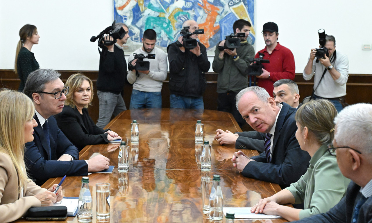 KO JESTE, A KO NIJE ZA IZBORE? Predsednik Vučić nastavlja konsultacije sa strankama (FOTO+VIDEO)