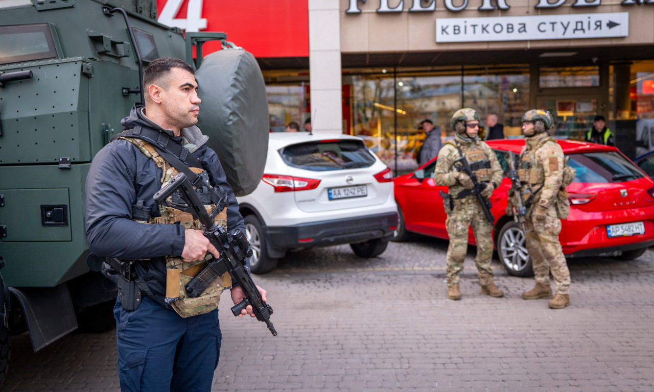 TERORISTIČKI ČIN U KIJEVU: Najmanje šestoro mrtvih u krvavom piru, SBU pokrenula istragu (FOTO)
