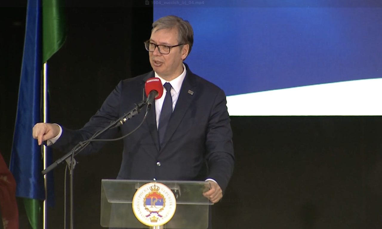 VUČIĆ: SRBI NIKAD VIŠE NEĆE BITI ŽRTVE GENOCIDA "Mali srpski narod pokazaće vam kako izgleda ostrvo slobode u Evropi"