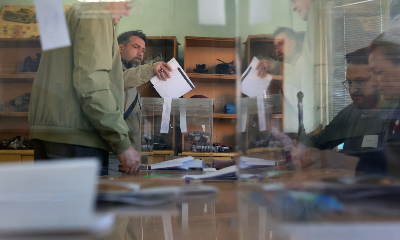 PARLAMENTARNI IZBORI U BUGARSKOJ: Do 16.00 sati glasalo 34,63 odsto birača (FOTO)