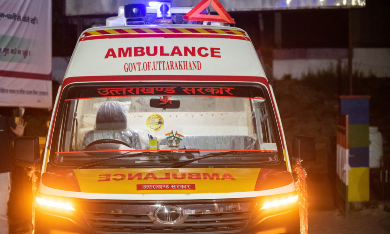 SURVAO SE NIZ STENU: U autobuskoj nesreći u indijskom delu Kašmira poginula 21 osoba