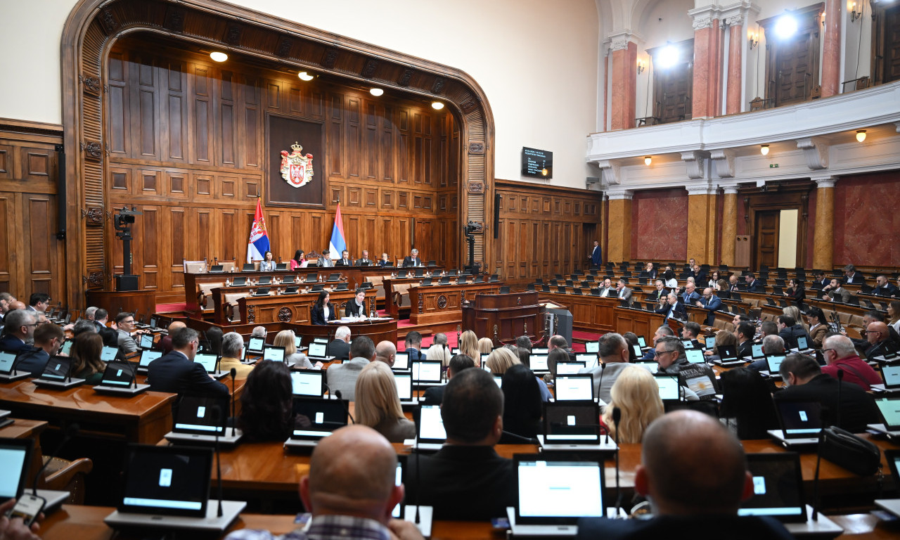 USVOJENO VIŠE ZAKONA VAŽNIH ZA GRAĐANE SRBIJE Evo šta je izglasano danas u Skupštini