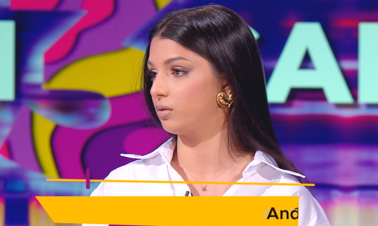 "VOLELA BIH DA JE MOJ TATA SADA UZ MENE" Anđela Stojković o odrastanju bez majke i gubitku oca