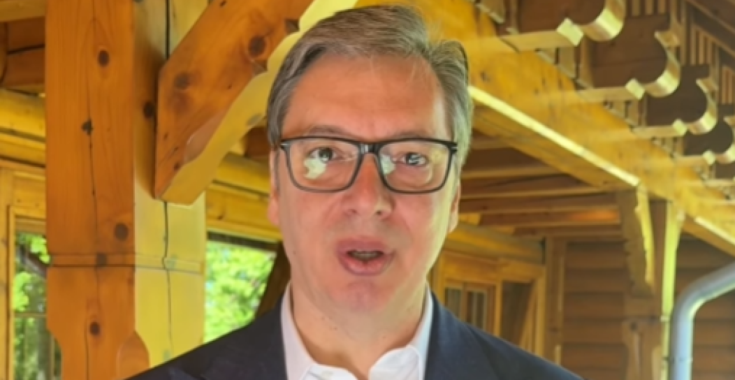 VUČIĆ O KREDITIMA ZA MLADE I PORODIČNOM ZAKONU: "Srbija je naša porodica!"