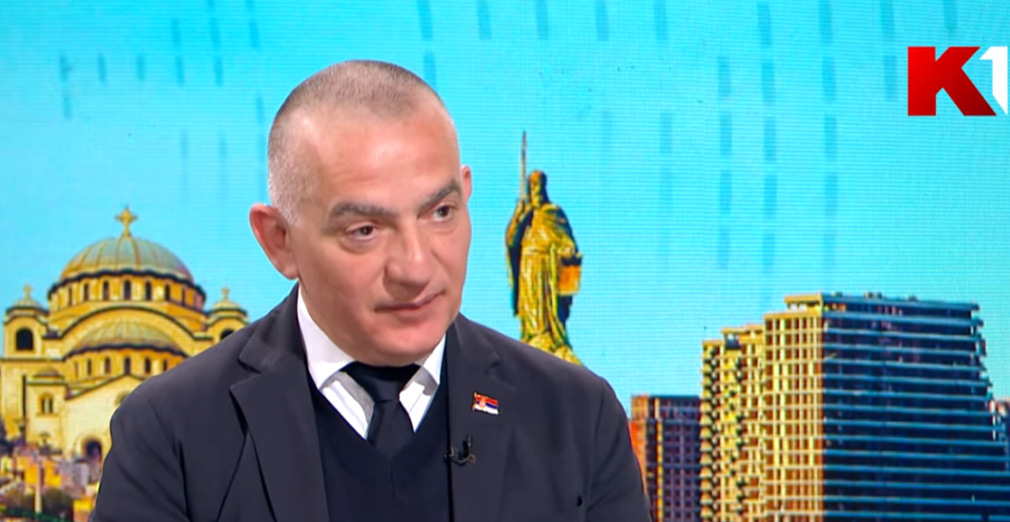 MINISTAR VUJIĆ UPOZORAVA: Mišljenje srpskih lekara je da Ratko Mladić u zatvoru nema adekvatno lečenje