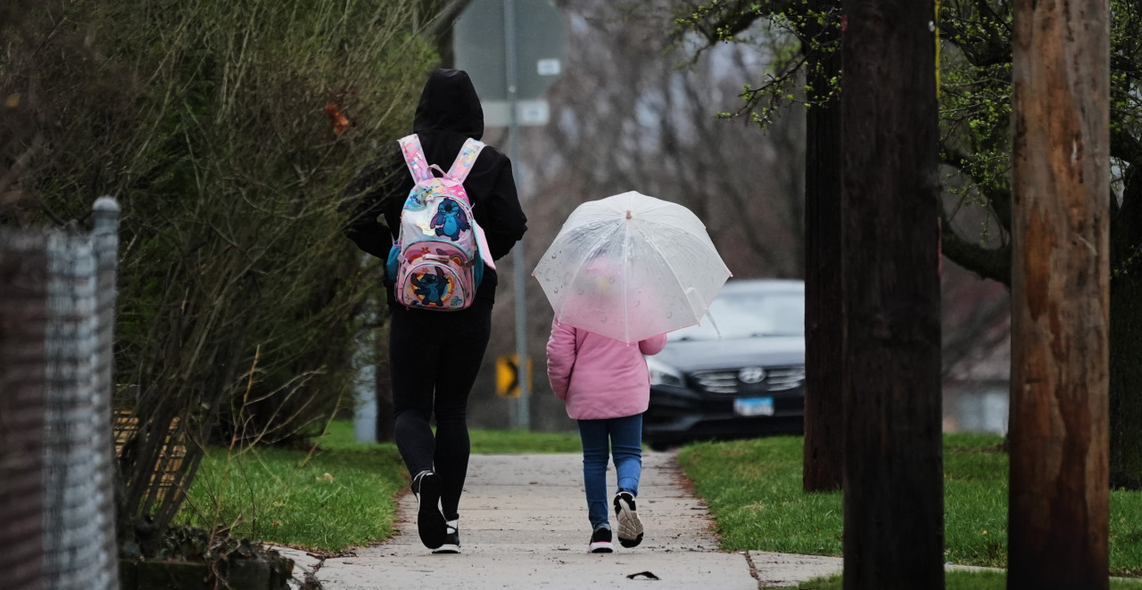 KIŠA I HLADNOĆA STEŽU SRBIJU! Temperature ne prelaze 15 stepeni, a evo šta najavljuje RHMZ
