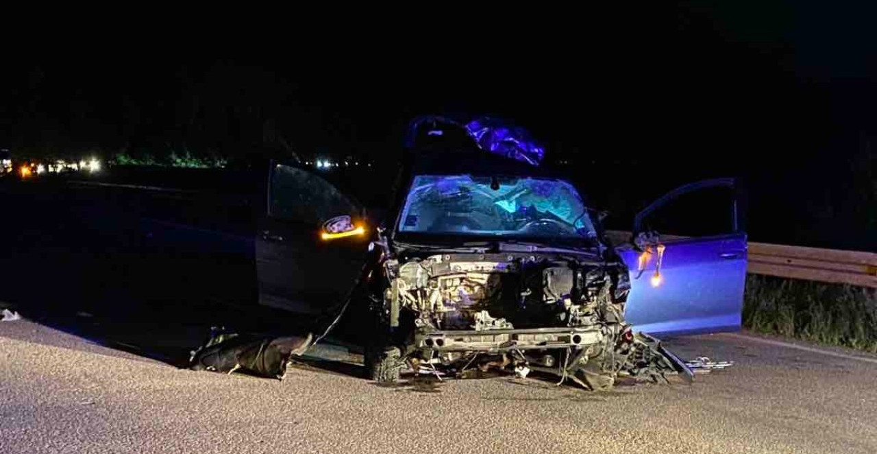 POGINUO MLADIĆ (20)! Teška nesreća kod Kraljeva, automobil smrskan do neprepoznatljivosti (FOTO)