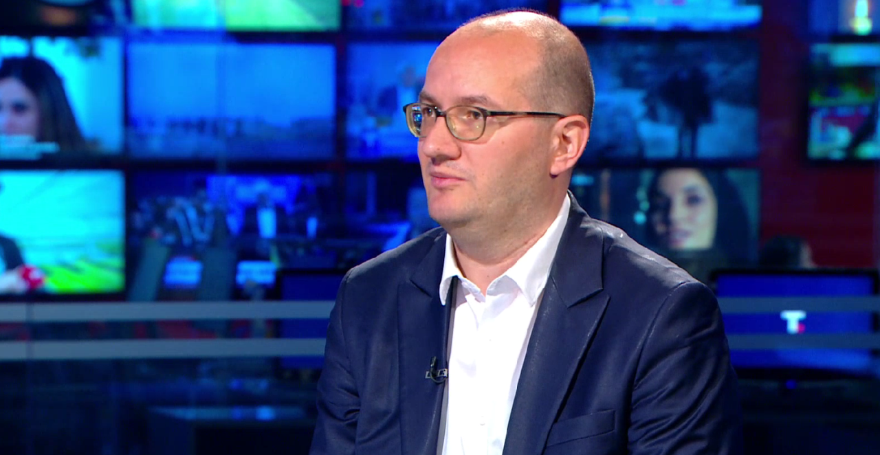 BOJAN STANIĆ IZ PRIVREDNE KOMORE SRBIJE OTKRIO: Zašto se odužila prodaja NIS-a? (VIDEO)