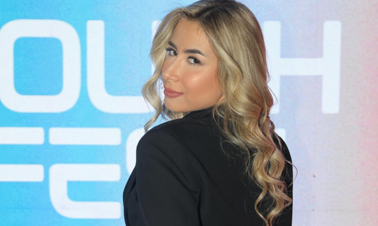 ANASTASIJA RILAK BIRA SLOBODU: Zajedno sa Peđom Medenicom izdominirala na Malti!