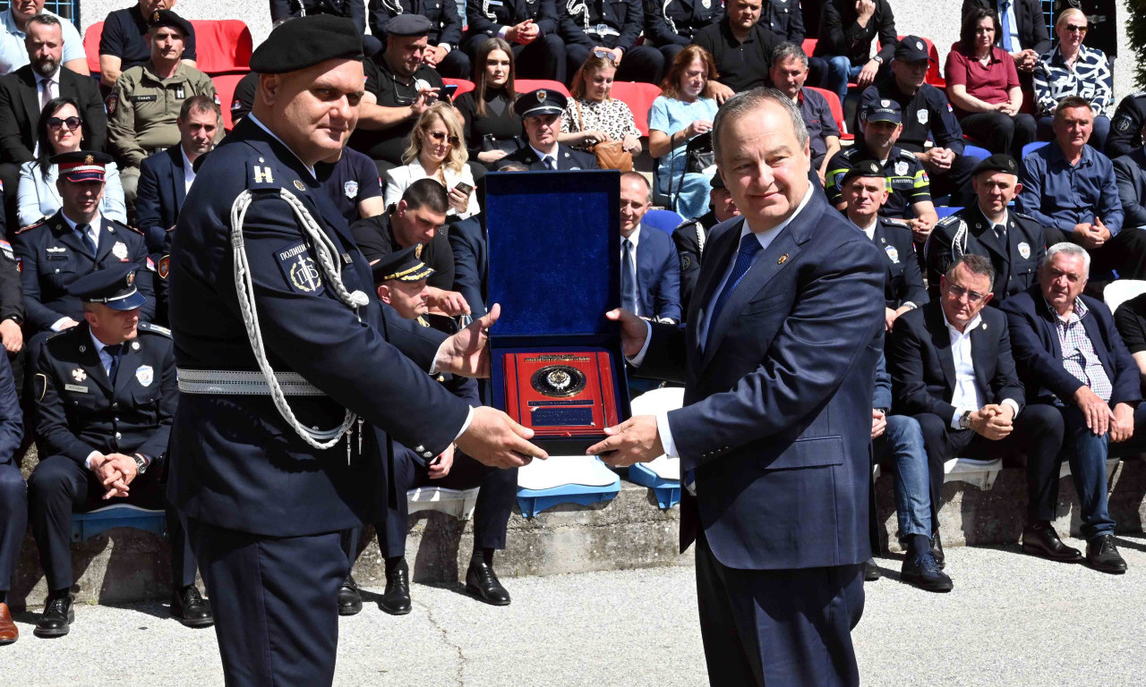 MUP NEĆE ZABORAVITI SVOJE HEROJE Dačić na obeležavanju Đurđevdana, slave Policijske brigade i pomenu stradalima (VIDEO)